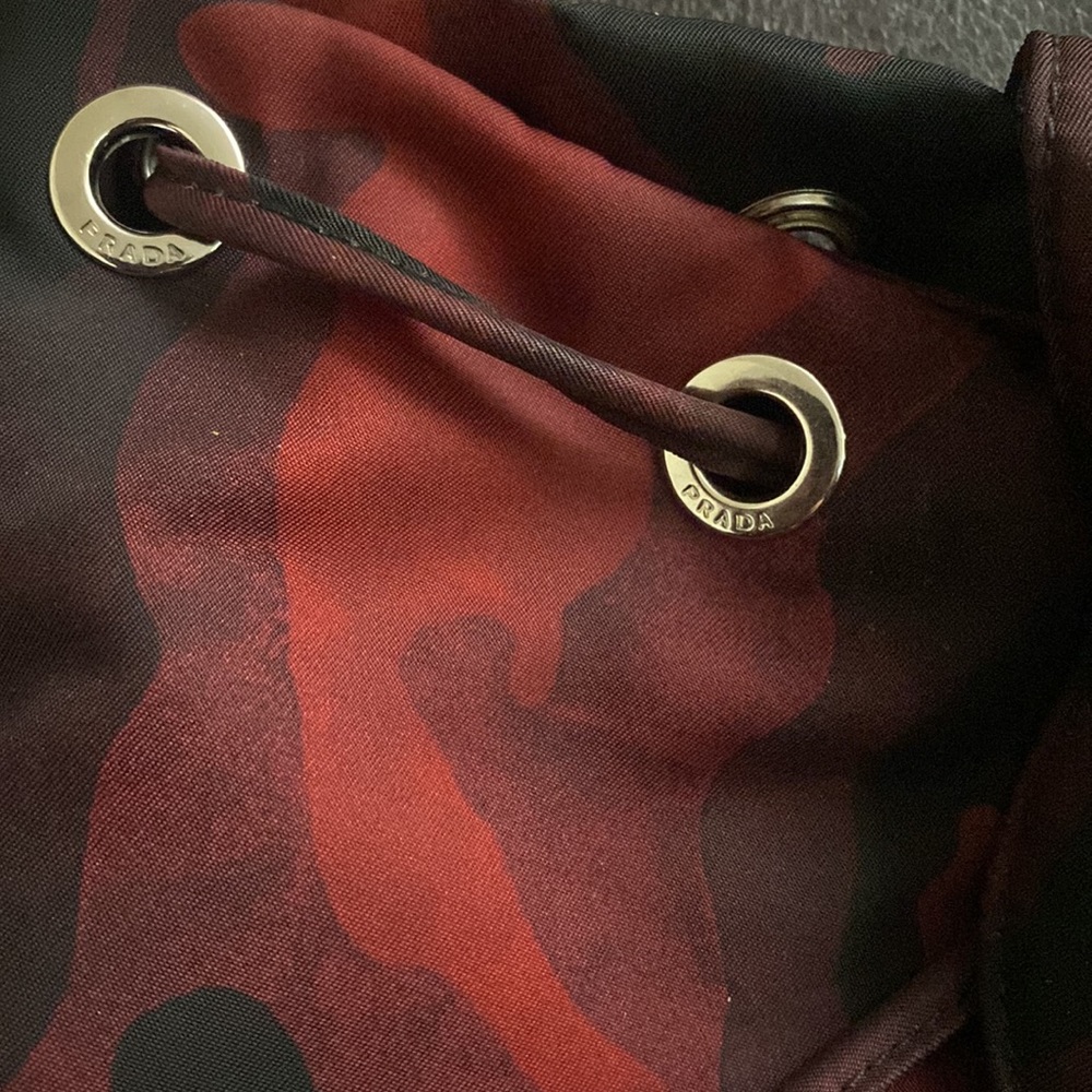 Backpack - Picture 6 of 7